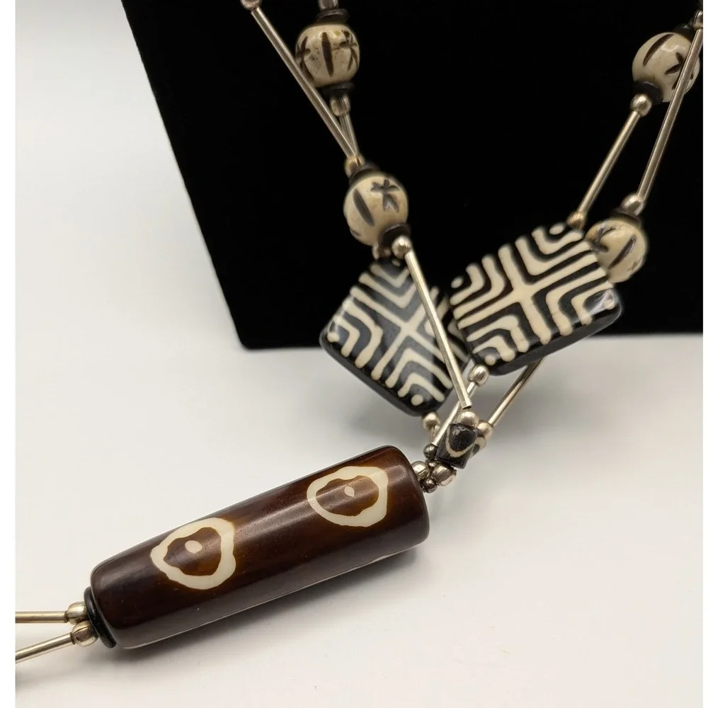 Kenya Batik Bone Bead Necklace Tribal Geometric Statement Black Cream Brown - Picture 3 of 10